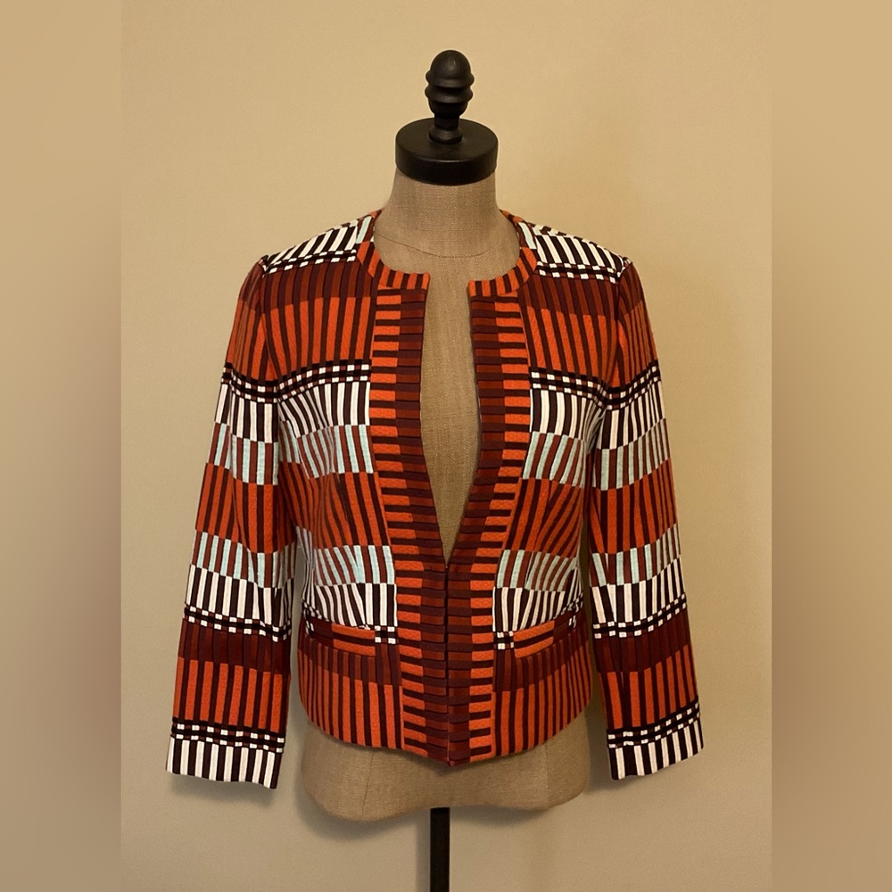 Ann Taylor Geometric Print Short Open Front Blazer Size 4